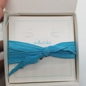 NIB Stella & Dot silk base bracelet aqua
